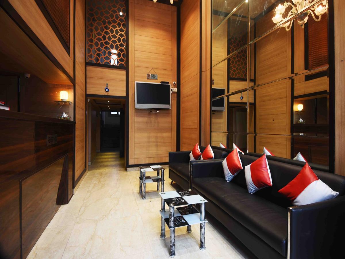 Hotel Royal Grand - Opposite Axis Bank East Patel Nagar Nova Deli Exterior foto